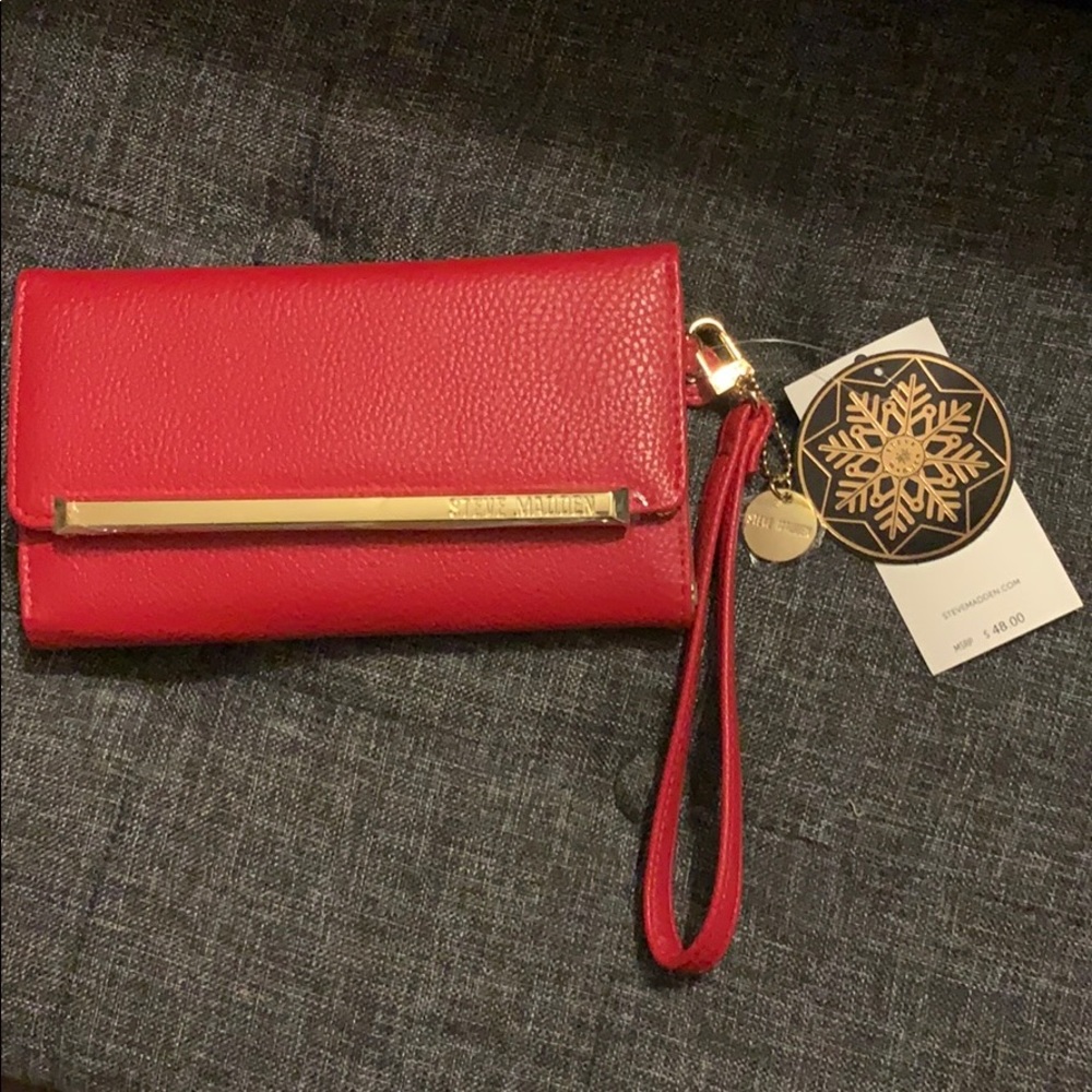 Steve Madden Logobar Trifold Red Wristlet Wallet
